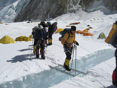 Kurt Gusinde – Mount Everest, Nepal